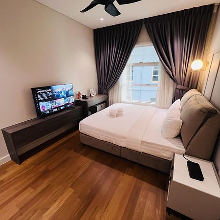 Sky Suites At Klcc By Mitstay Kuala Lumpur Esterno foto