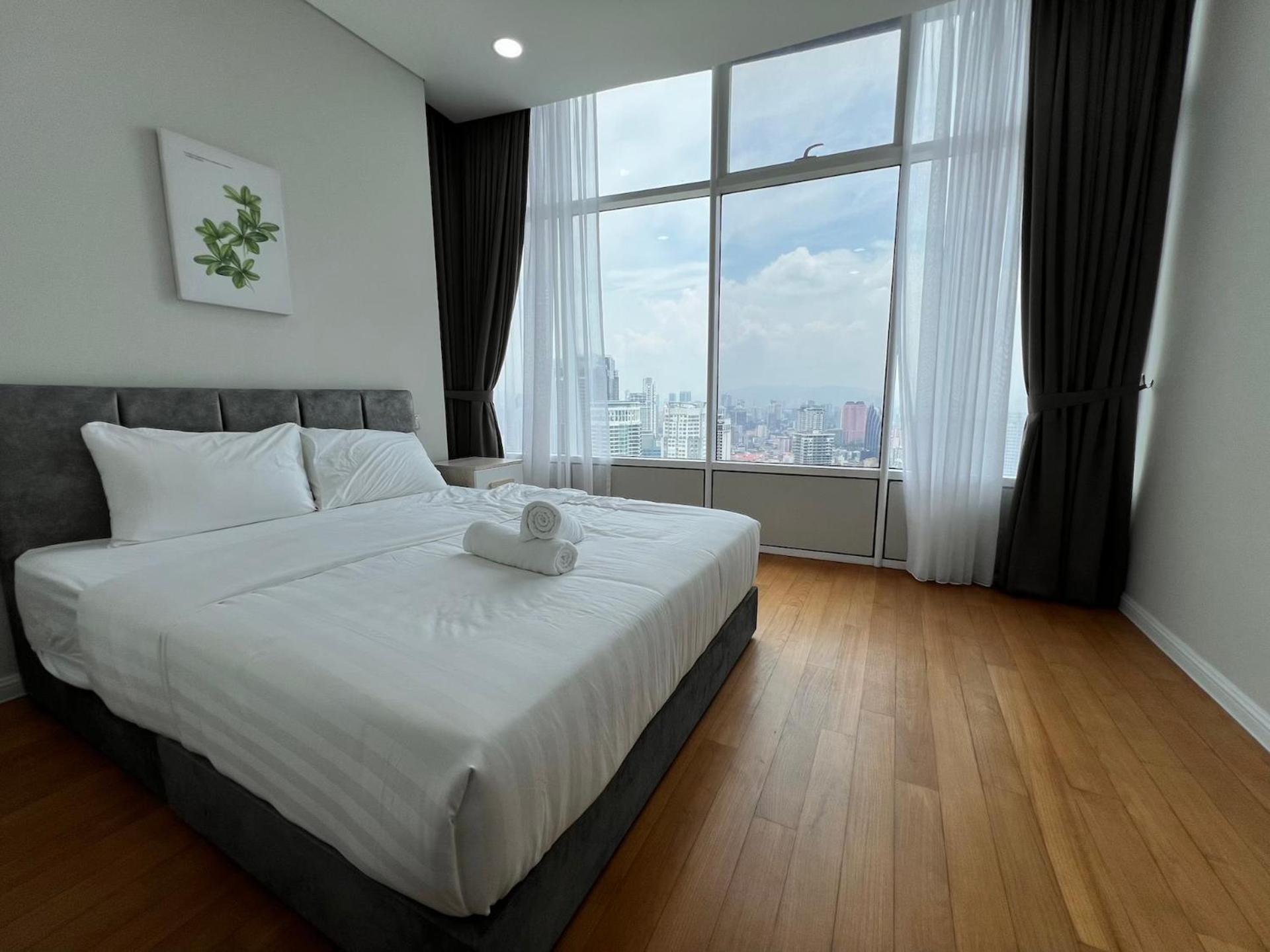 Sky Suites At Klcc By Mitstay Kuala Lumpur Esterno foto