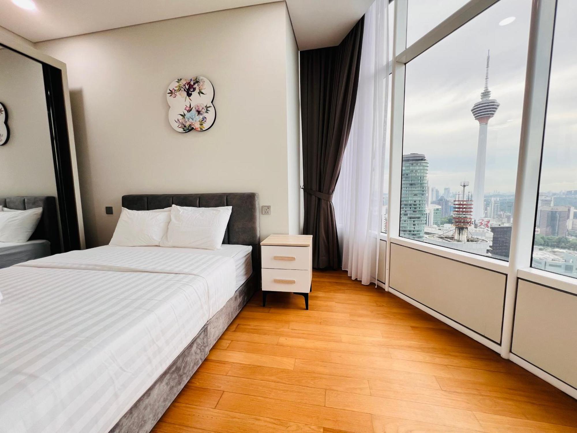 Sky Suites At Klcc By Mitstay Kuala Lumpur Esterno foto